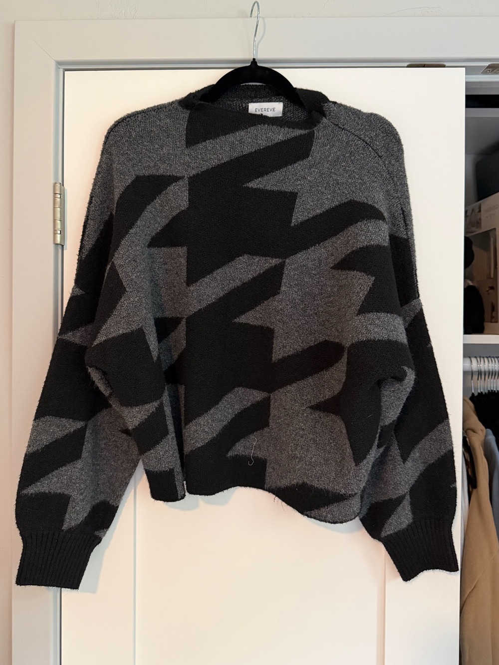 evereve black and grey geometric mock neck sweater